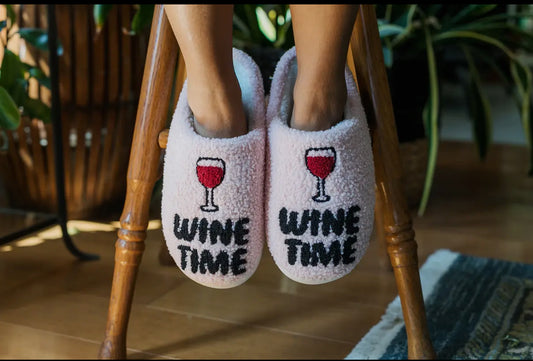 Indoor / Outdoor Slippers - "Wine
Time" - Pink